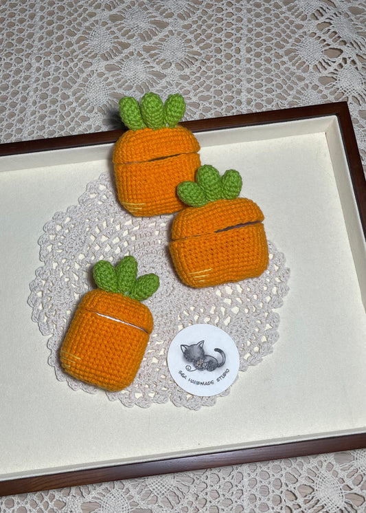 Carrot Crochet Airpod Case